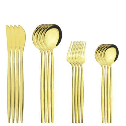 Ménagère complète de 16 couverts en acier inoxydable finition or brillant, incluant les couteaux, fourchettes et cuillères présentés sur fond blanc